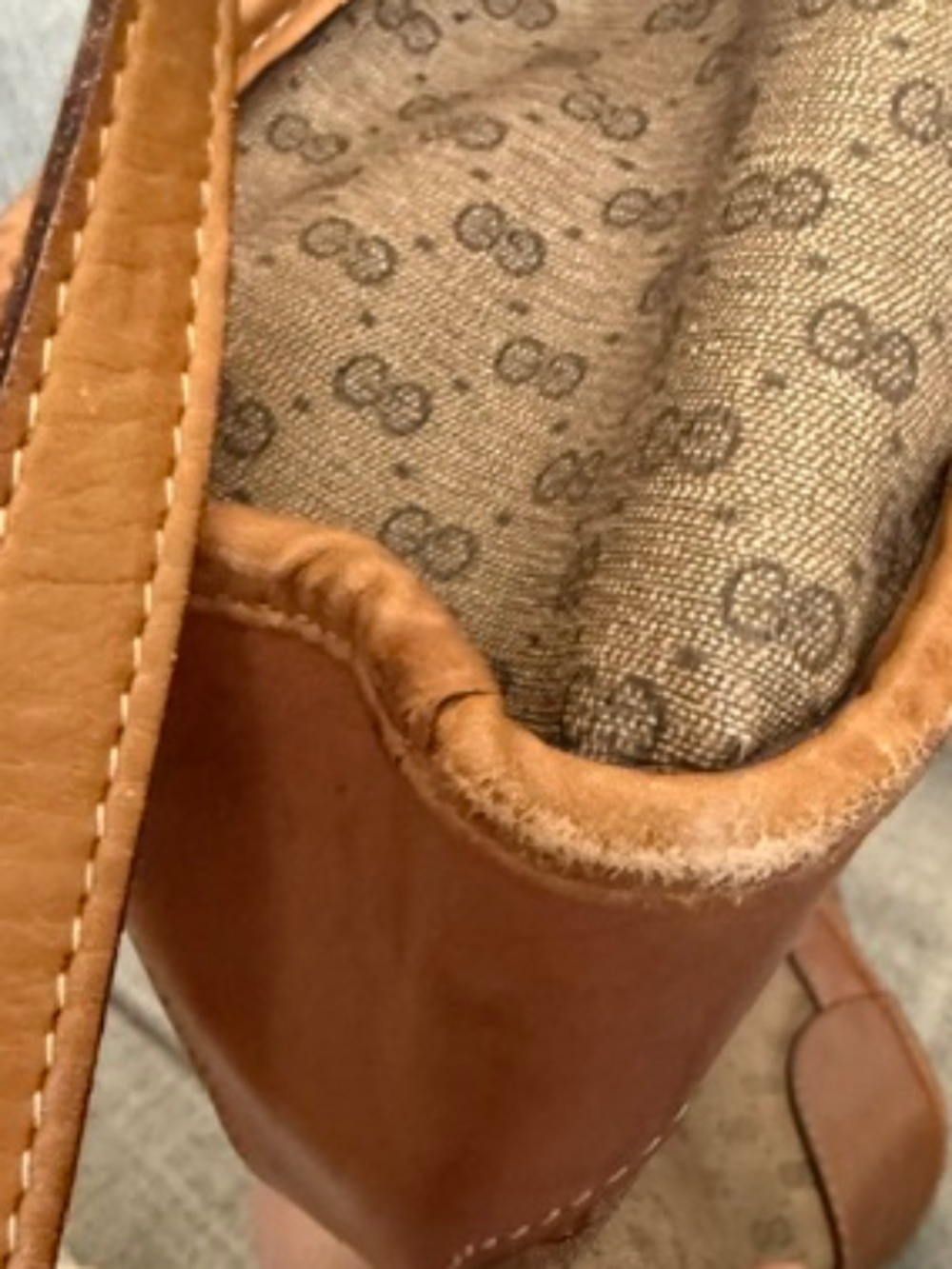 Old Gucci Micro GG Pattern Light Brown Hand Bag Shoulder Bag Purse Italy - Picture 2 of 9